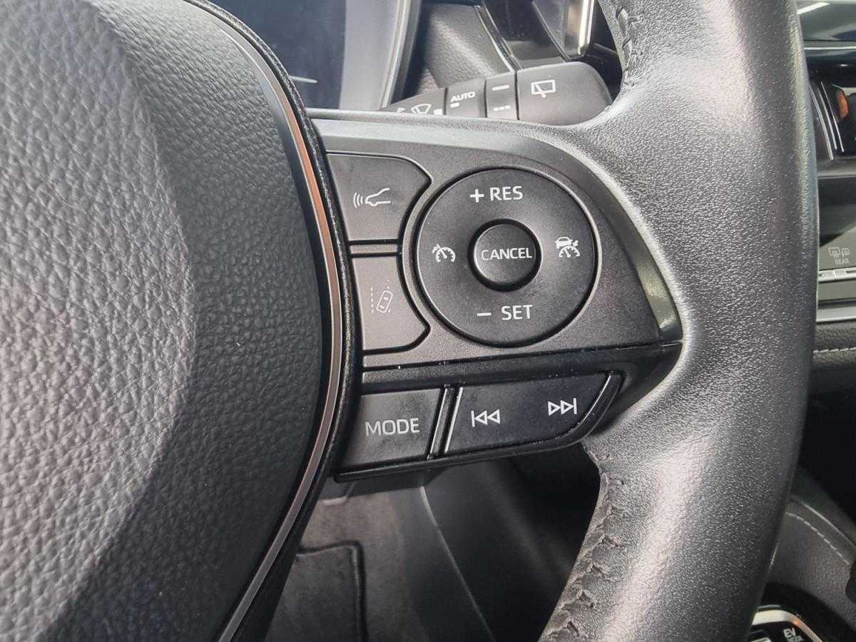 toyota-corolla-2022-hibrido-a-gasolina-1798cc