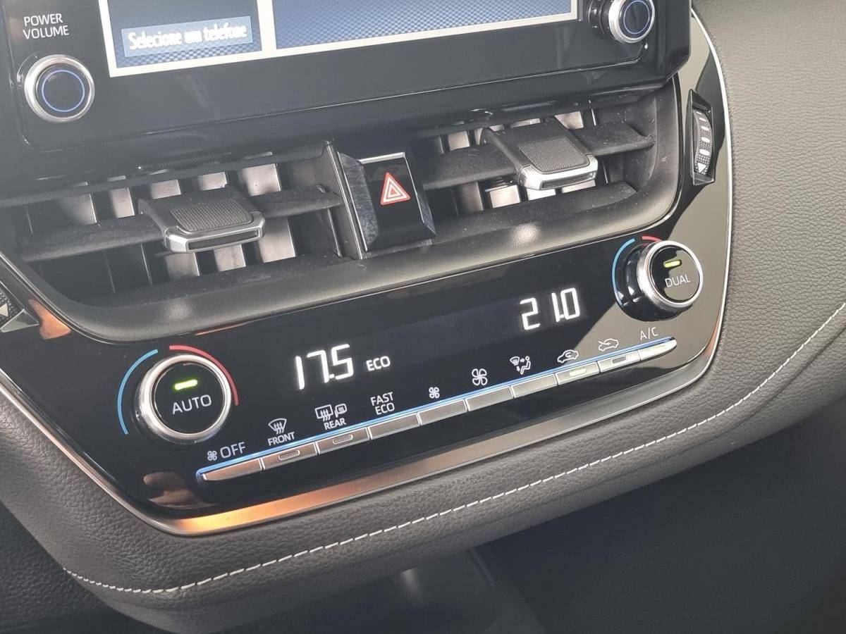 toyota-corolla-2022-hibrido-a-gasolina-1798cc
