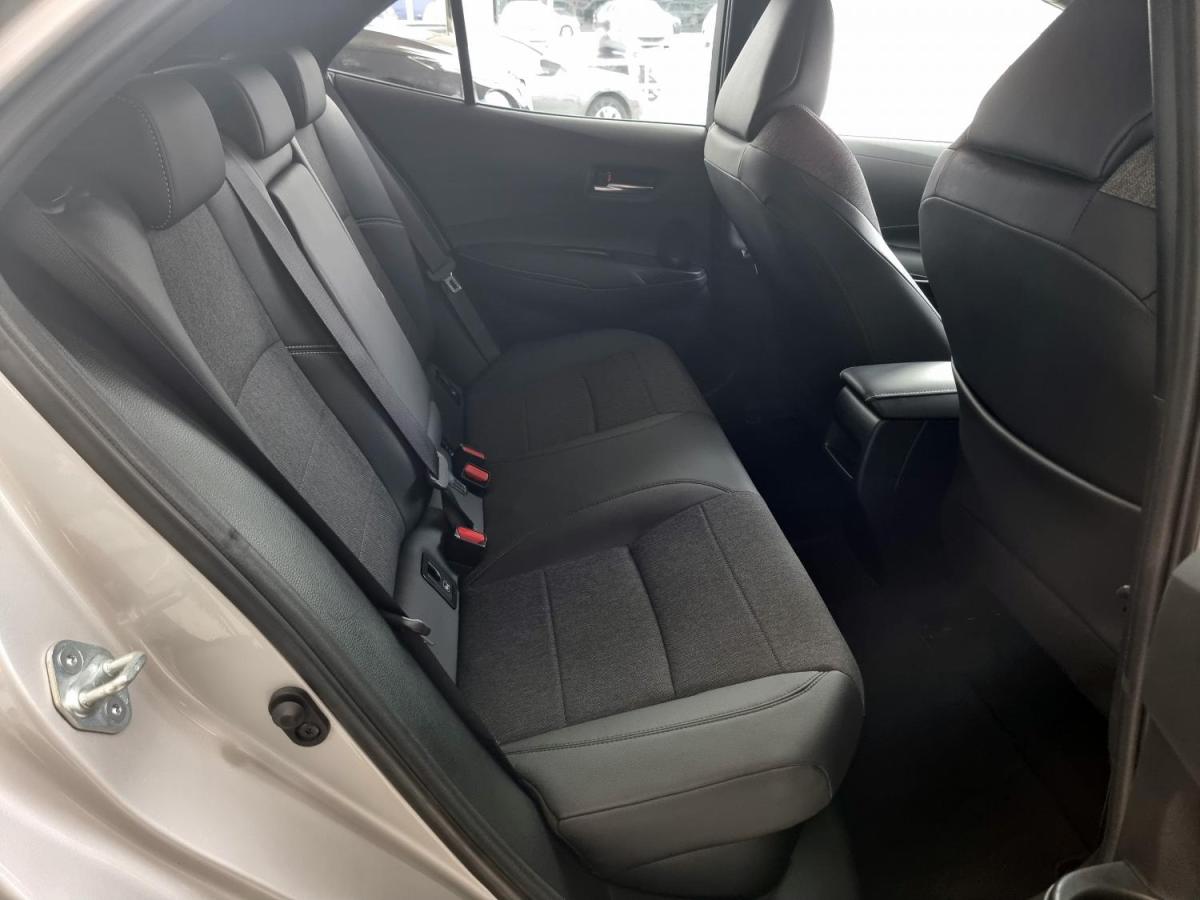 toyota-corolla-2022-hibrido-a-gasolina-1798cc