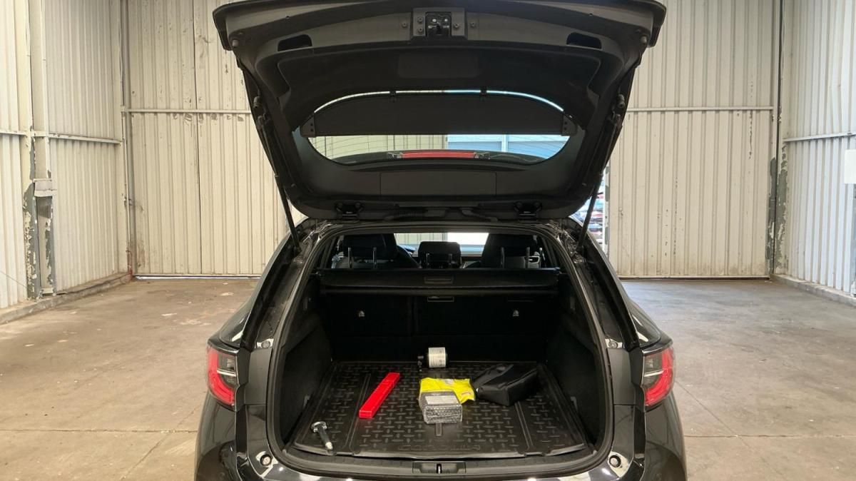 toyota-corolla-sw-2022-hibrido-a-gasolina-1798cc