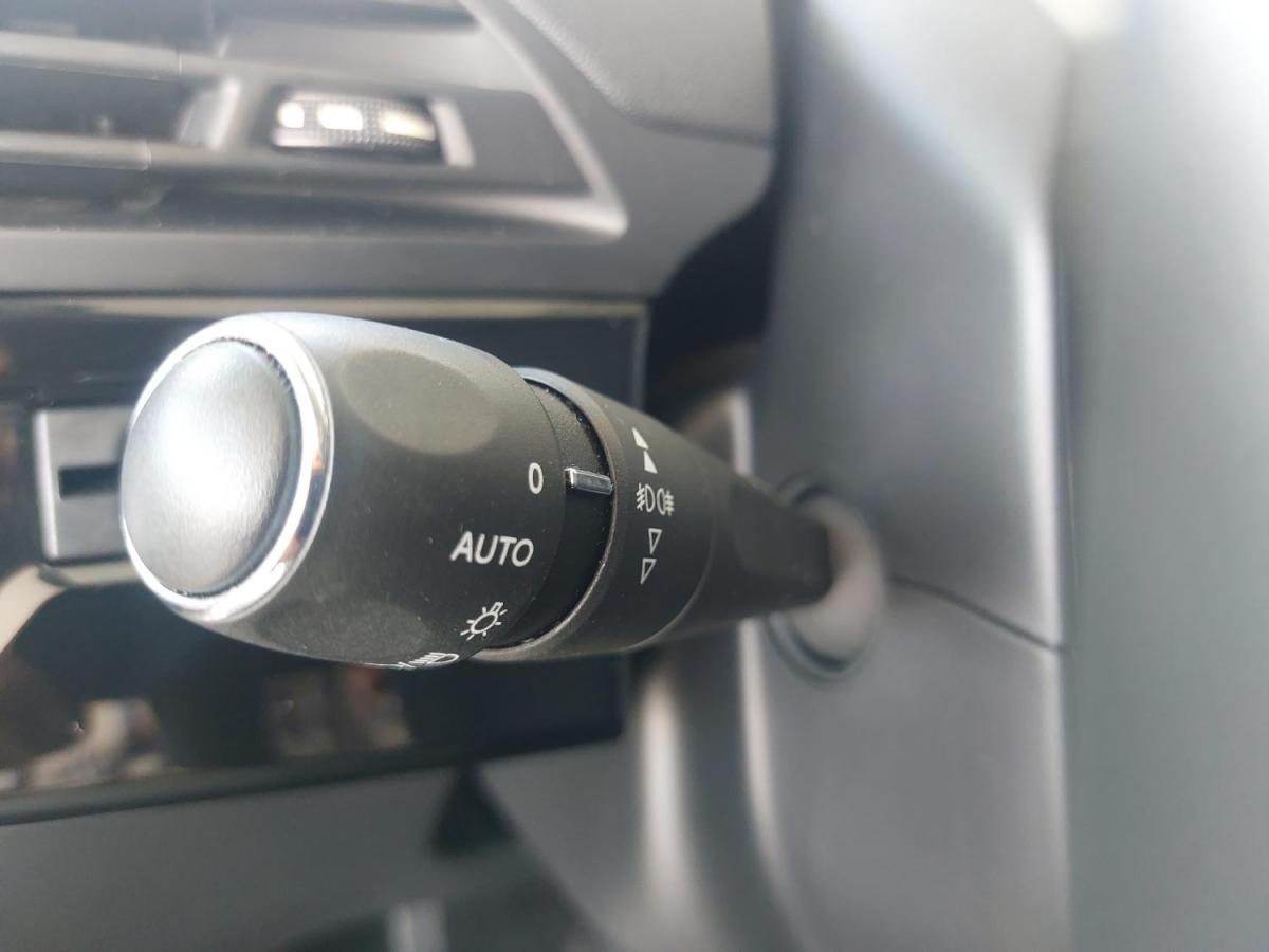 citroen-spacetourer-2019-gasolina-1199cc