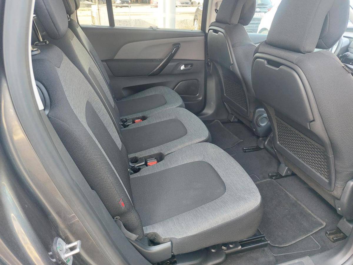 citroen-spacetourer-2019-gasolina-1199cc