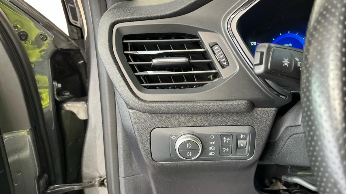 ford-kuga-2022-gasolina-1499cc