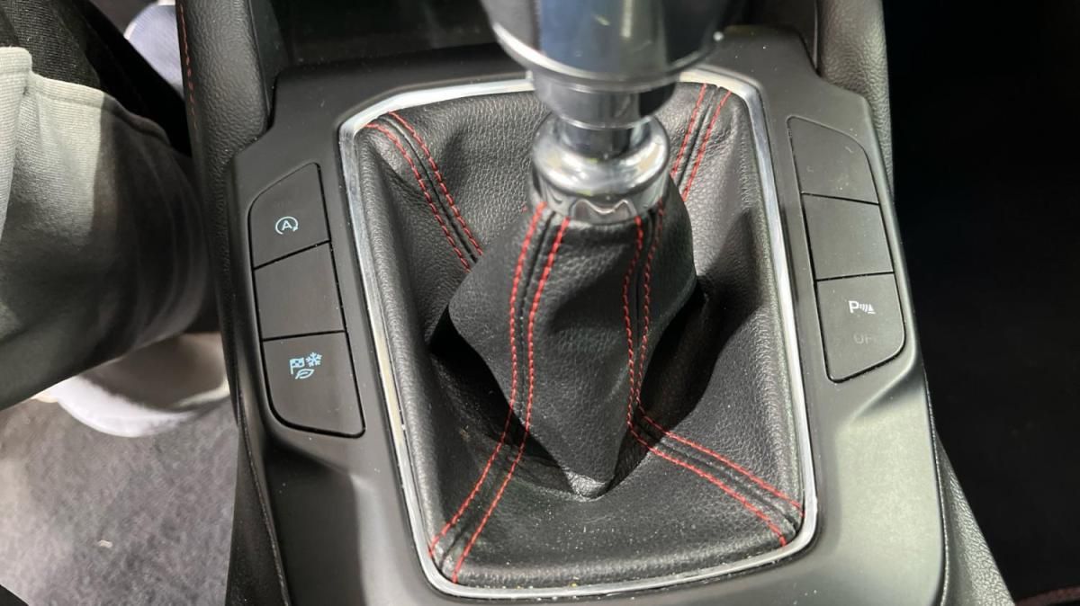ford-kuga-2022-gasolina-1499cc