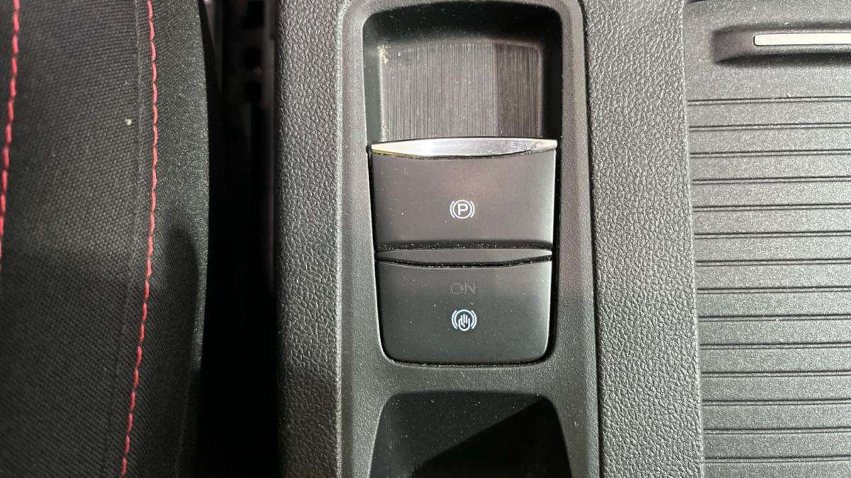 ford-kuga-2022-gasolina-1499cc