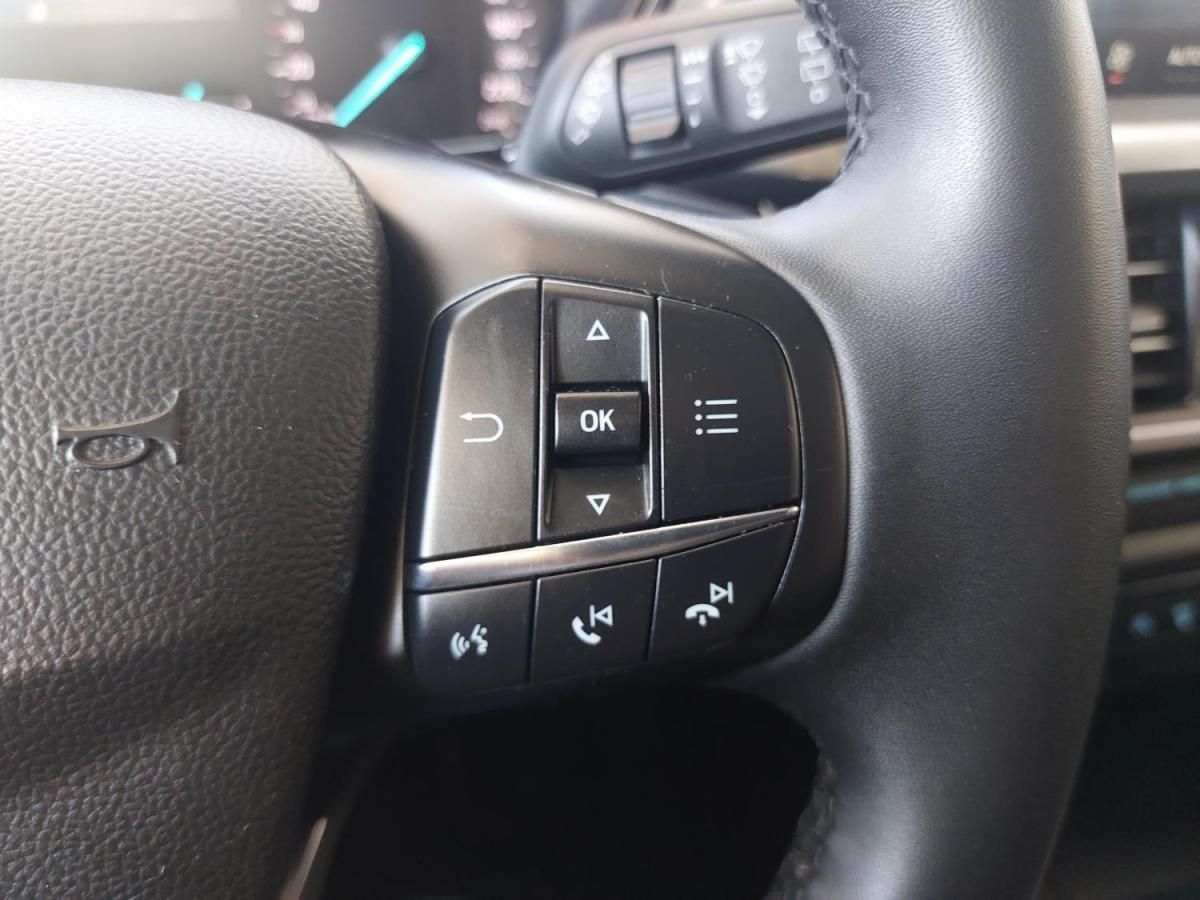 ford-focus-sw-2023-diesel-1499cc