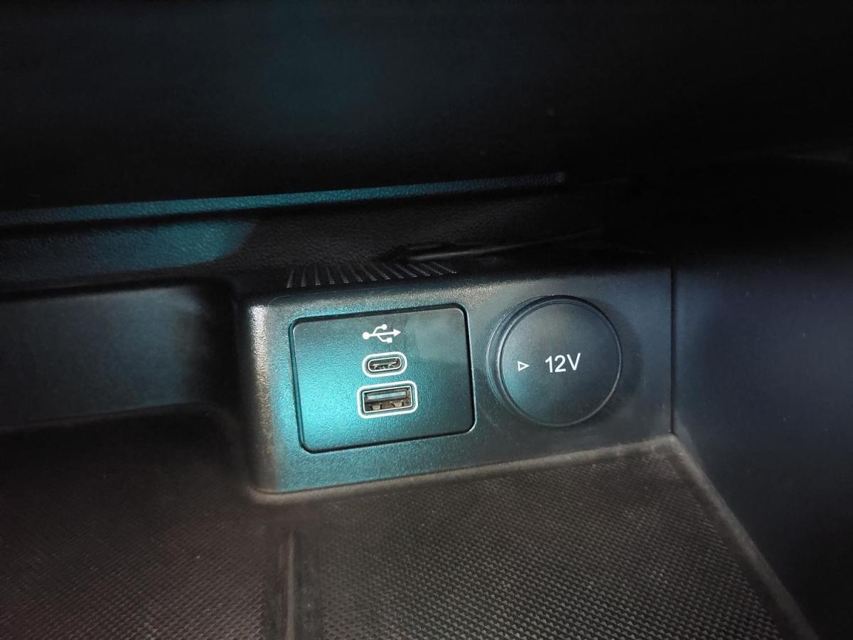 ford-focus-sw-2023-diesel-1499cc