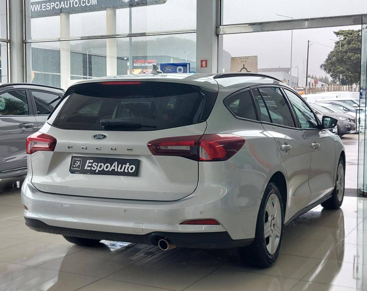 ford-focus-sw-2023-gasolina-998cc