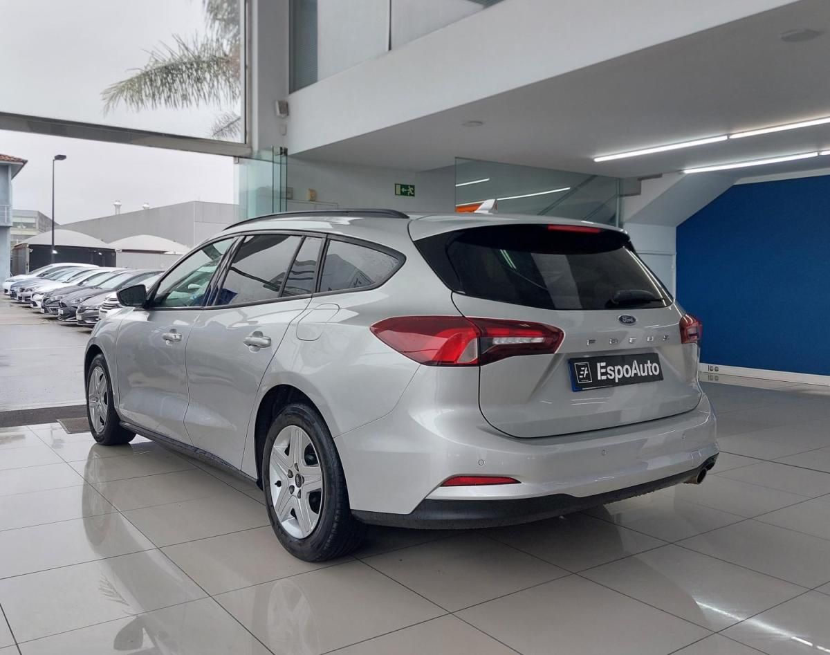 ford-focus-sw-2023-gasolina-998cc