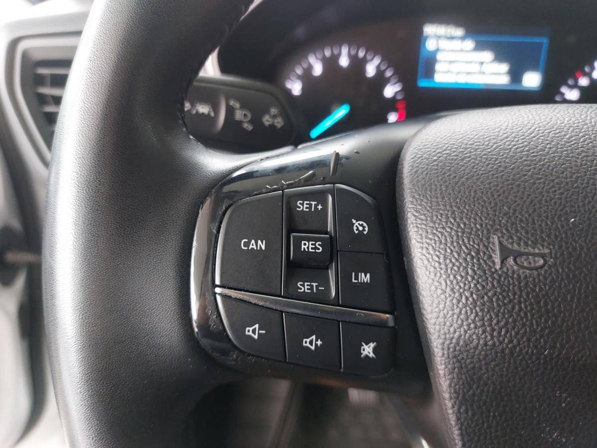 ford-focus-sw-2023-gasolina-998cc