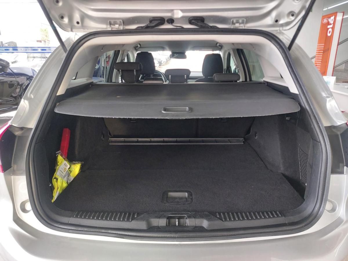 ford-focus-sw-2023-gasolina-998cc