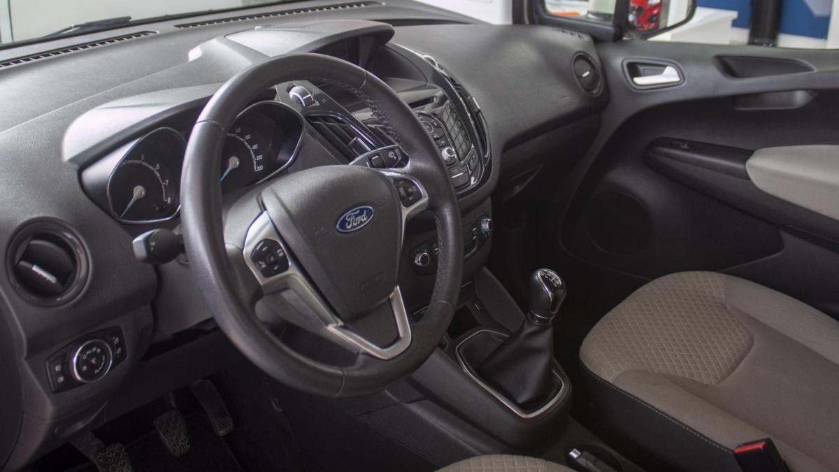 ford-tourneo-courier-2017-gasolina-998cc