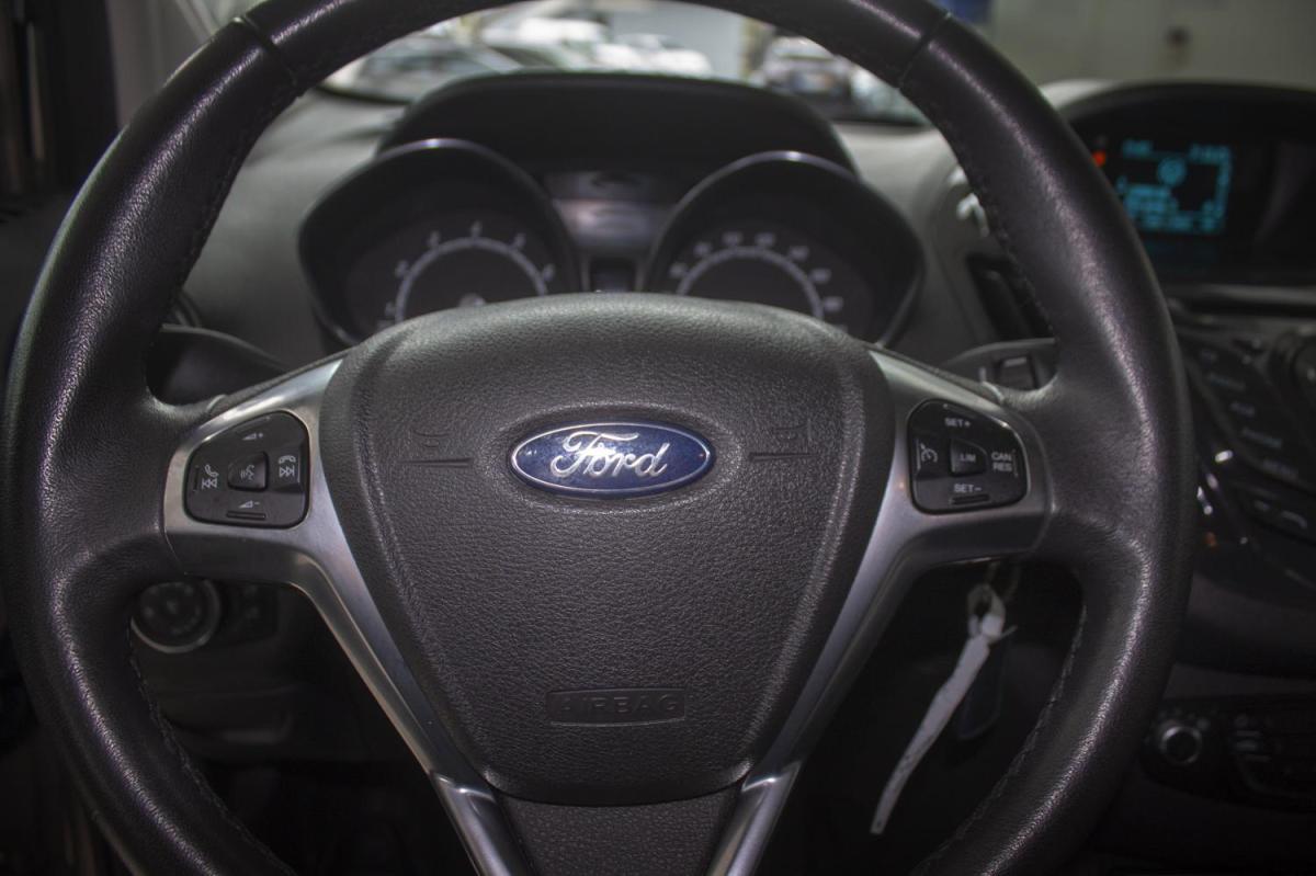 ford-tourneo-courier-2017-gasolina-998cc