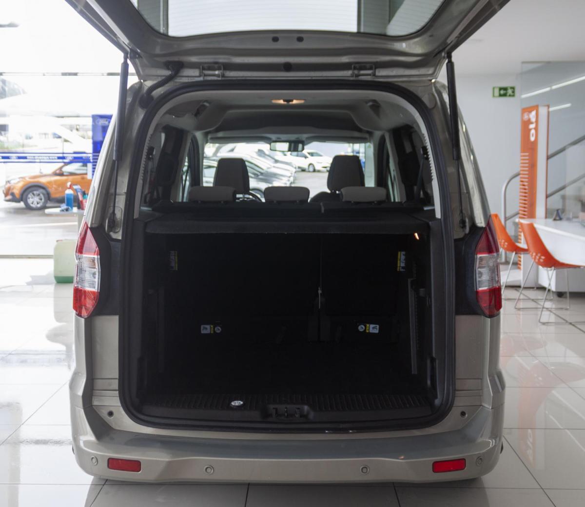 ford-tourneo-courier-2017-gasolina-998cc