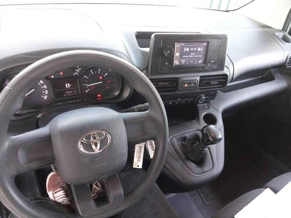 toyota-proace-2024-diesel-1499cc