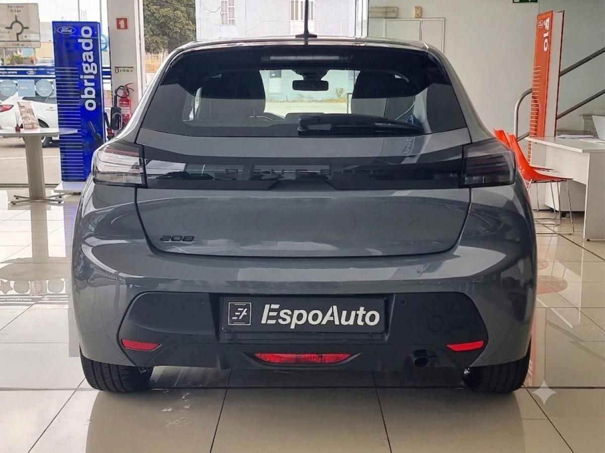 peugeot-208-2024-gasolina-1199cc