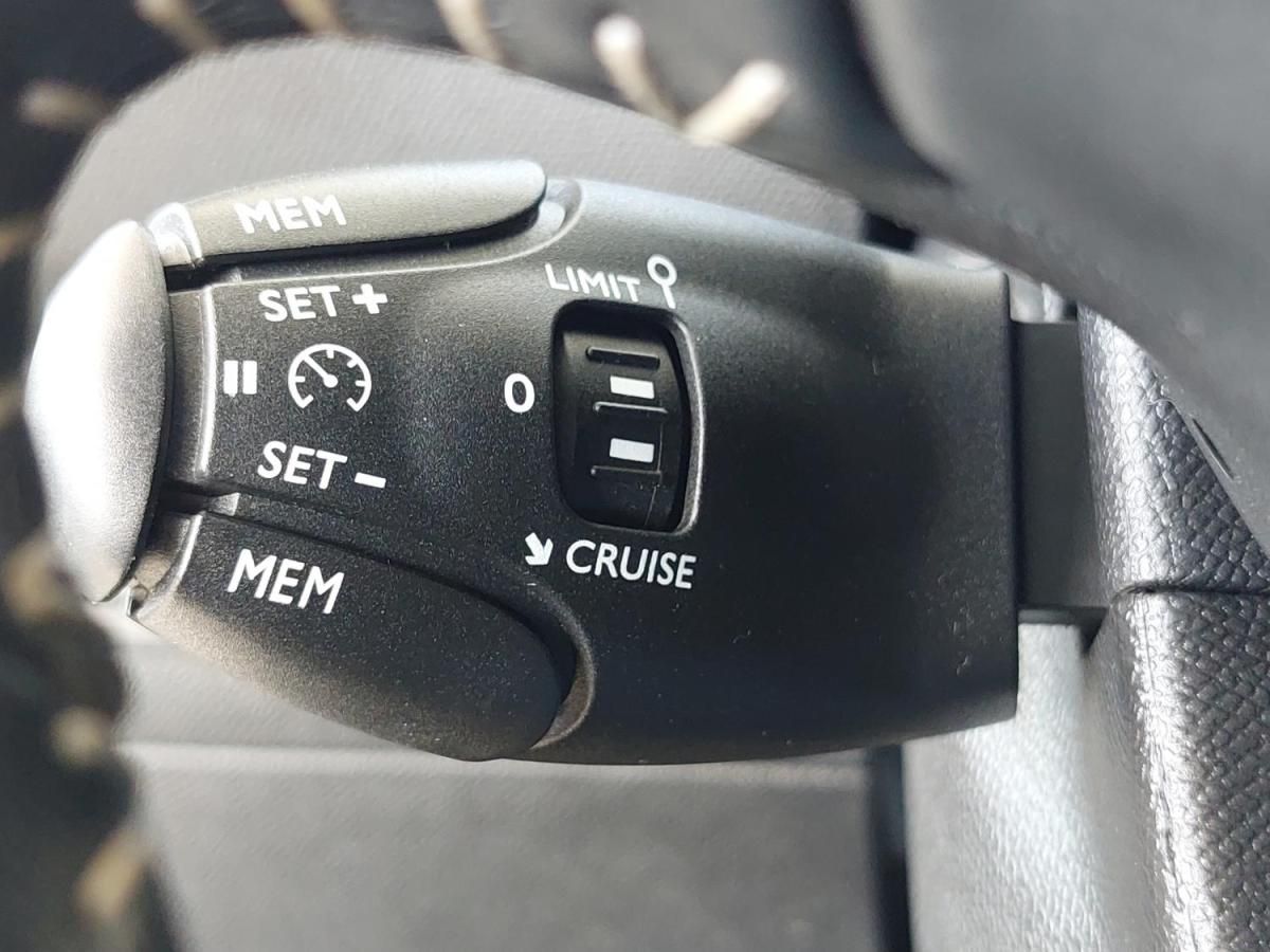 peugeot-308-2019-diesel-1499cc