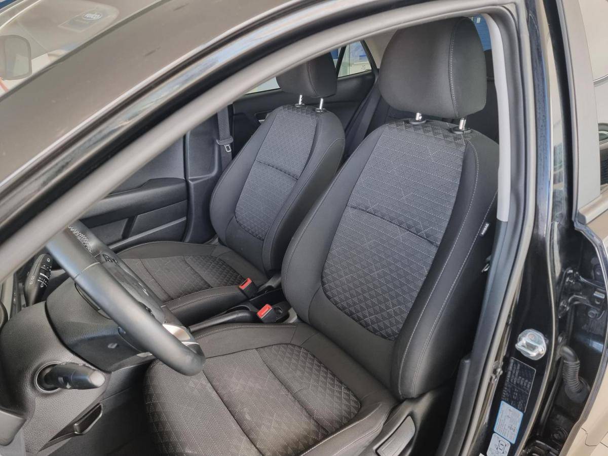 kia-rio-2021-gasolina-1197cc