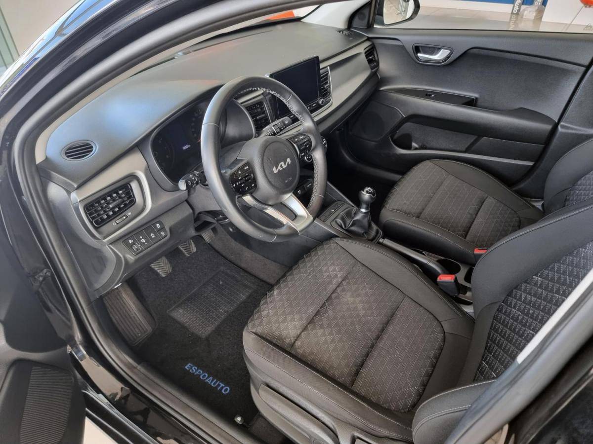 kia-rio-2021-gasolina-1197cc