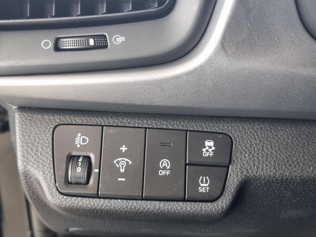 kia-rio-2021-gasolina-1197cc