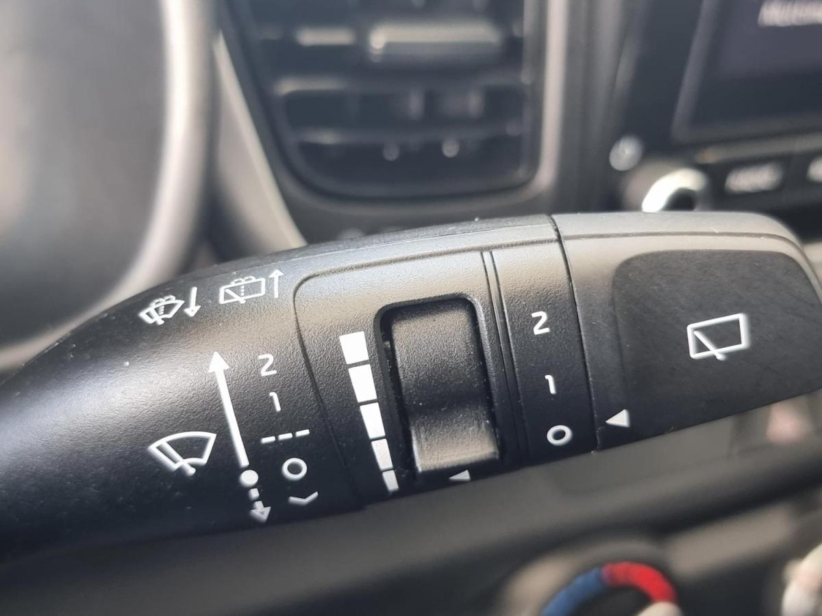 kia-rio-2021-gasolina-1197cc