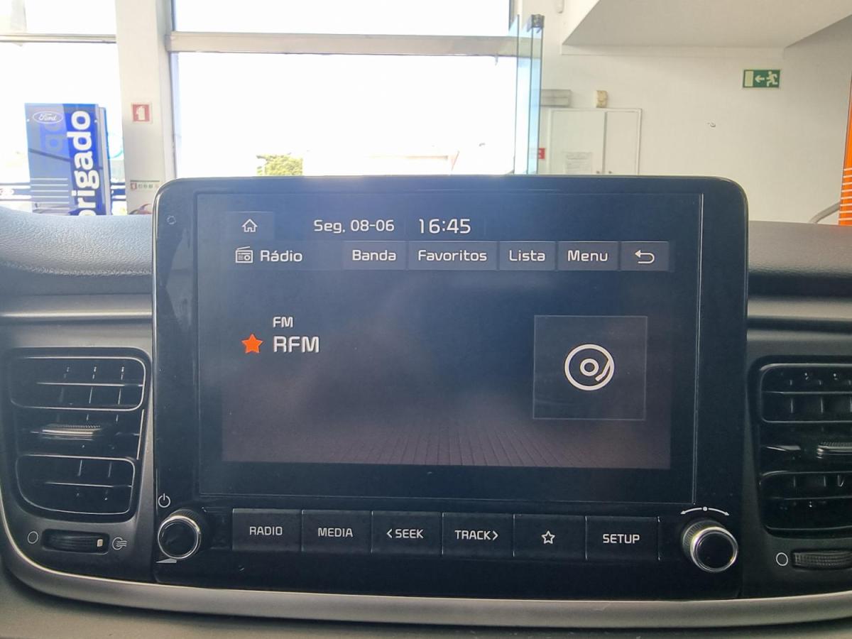 kia-rio-2021-gasolina-1197cc