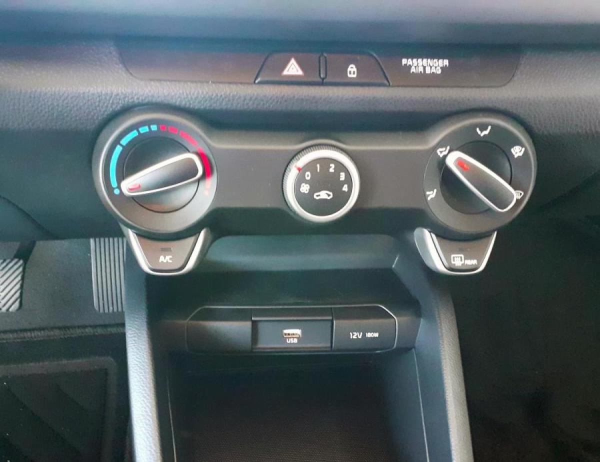 kia-rio-2021-gasolina-1197cc