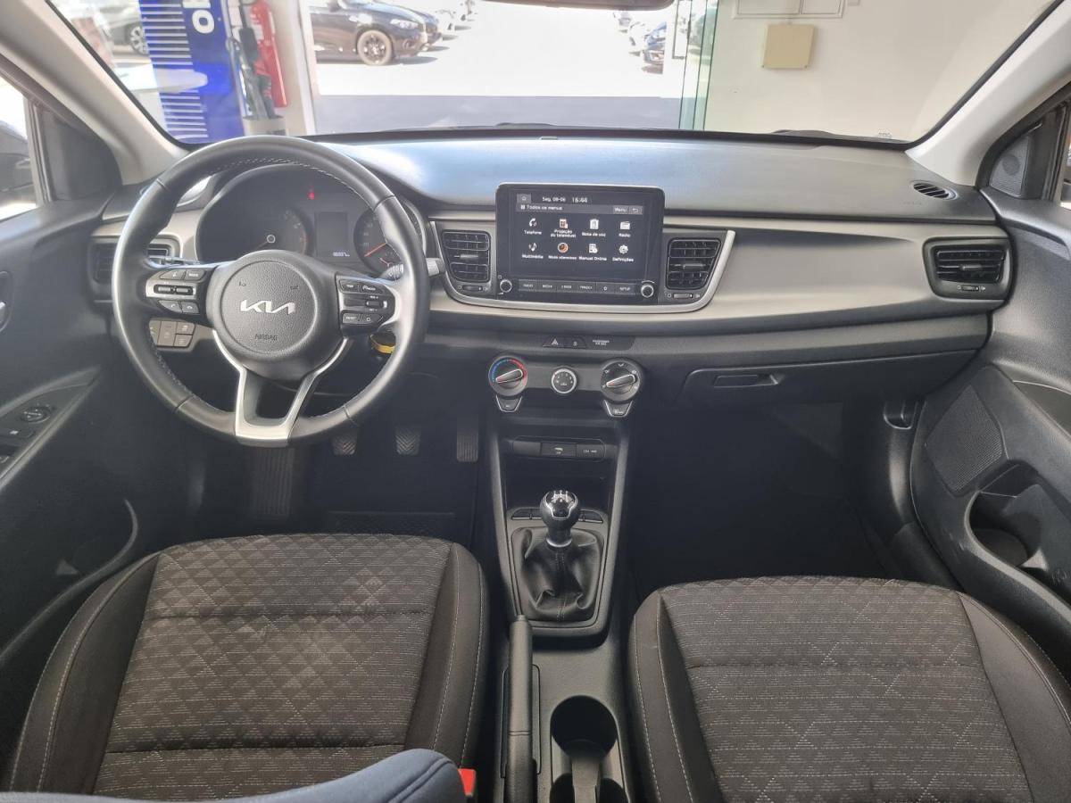 kia-rio-2021-gasolina-1197cc