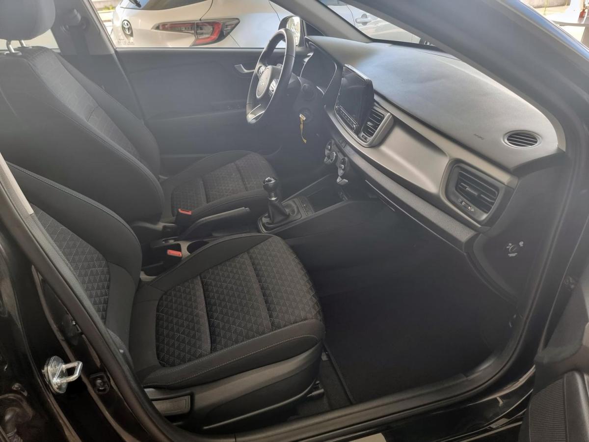 kia-rio-2021-gasolina-1197cc