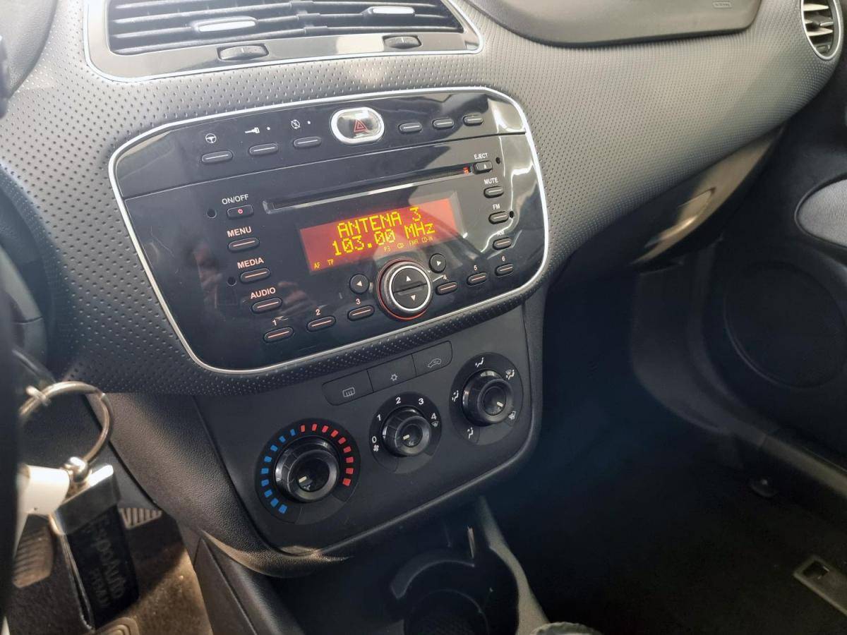 fiat-punto-evo-2010-gasolina-1242cc