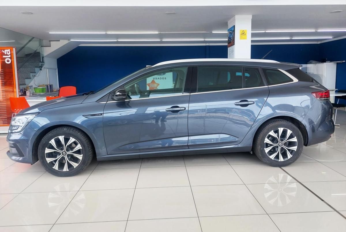 renault-megane-sport-tourer-2022-diesel-1461cc