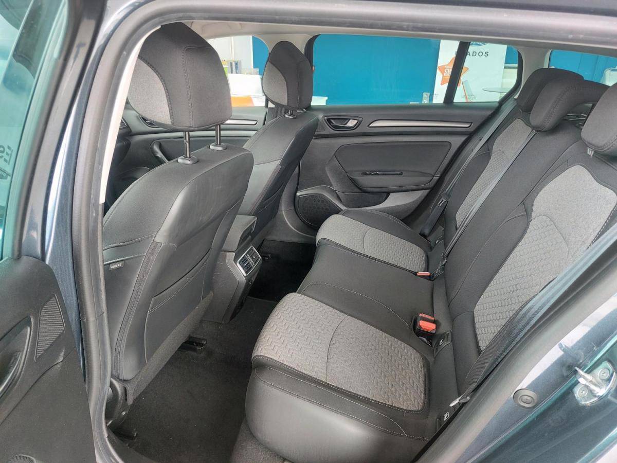 renault-megane-sport-tourer-2022-diesel-1461cc