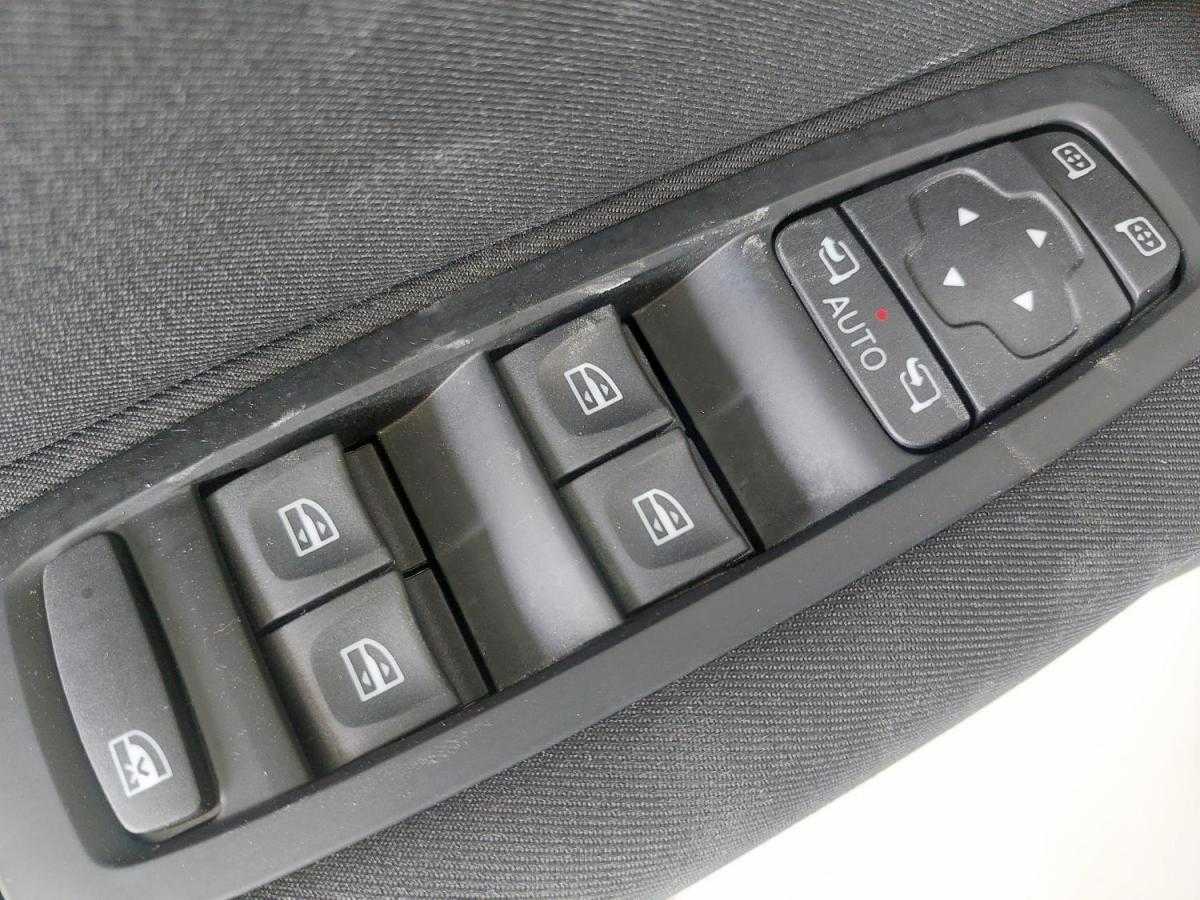 renault-megane-sport-tourer-2022-diesel-1461cc