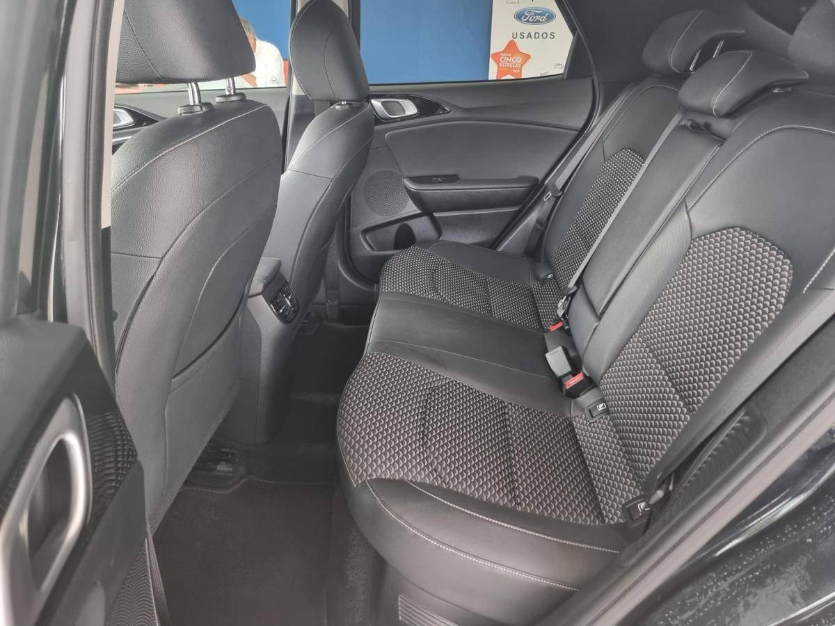 kia-xceed-2022-hibrido-a-gasolina-1580cc