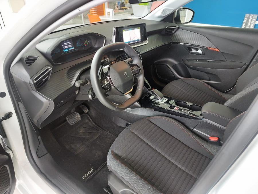 peugeot-e-208-2021-eletrico-0cc