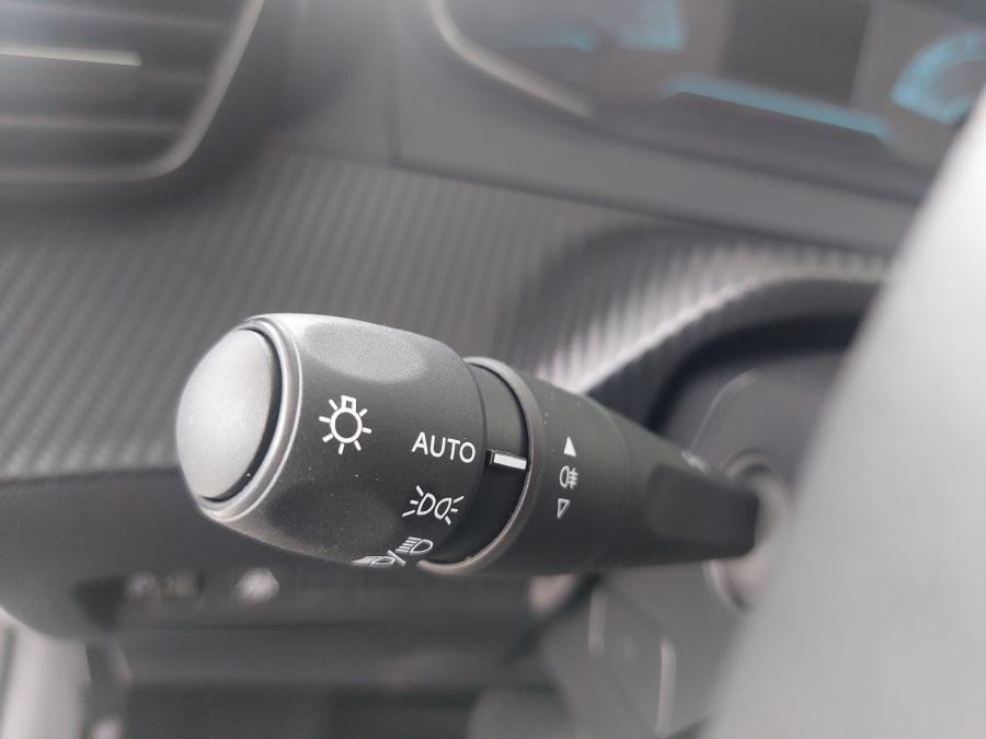 peugeot-e-208-2021-eletrico-0cc