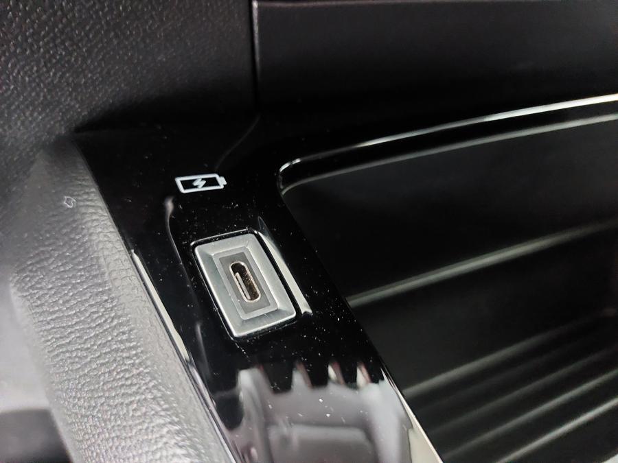 peugeot-e-208-2021-eletrico-0cc