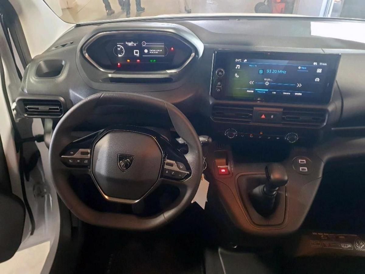 peugeot-partner-2025-diesel-1499cc
