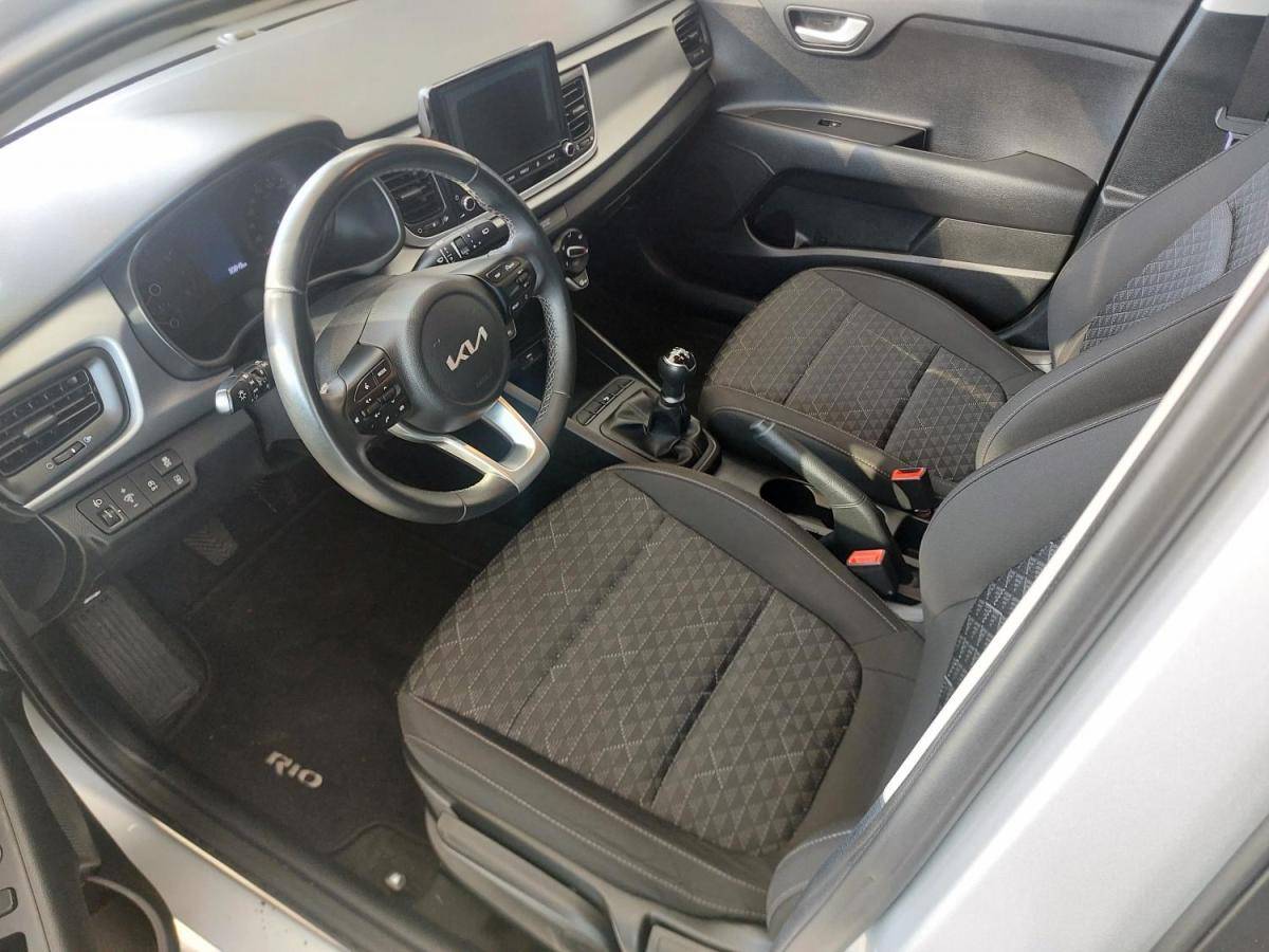 kia-rio-2021-gasolina-1197cc