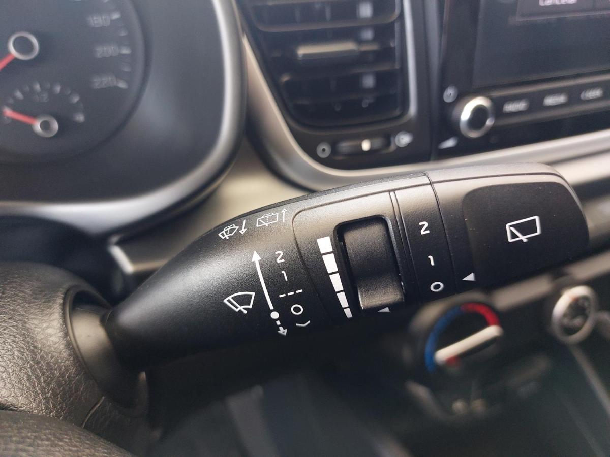 kia-rio-2021-gasolina-1197cc