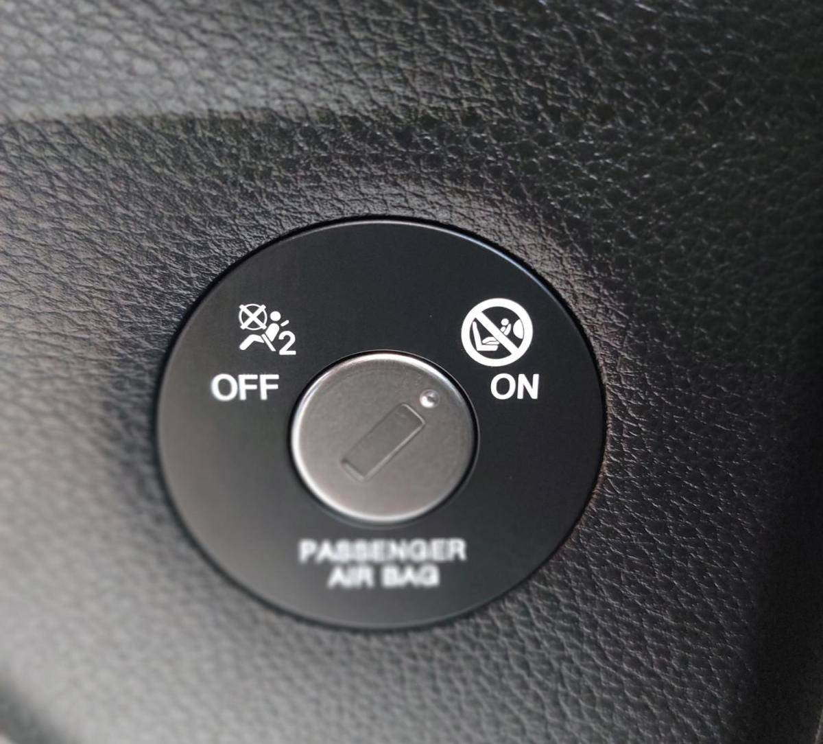 kia-rio-2021-gasolina-1197cc