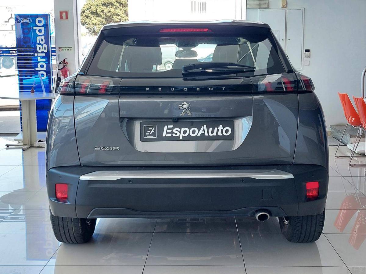 peugeot-2008-2021-diesel-1499cc