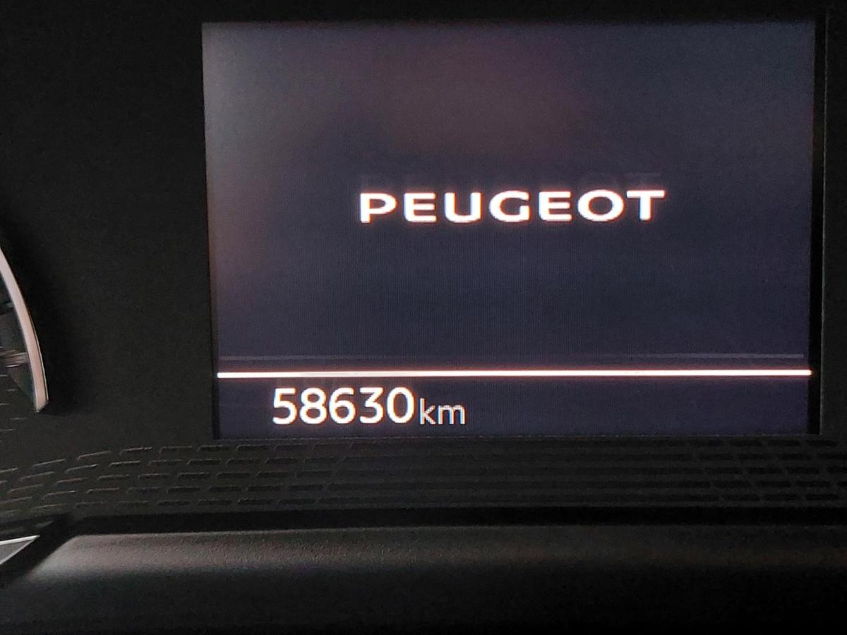 peugeot-2008-2021-diesel-1499cc