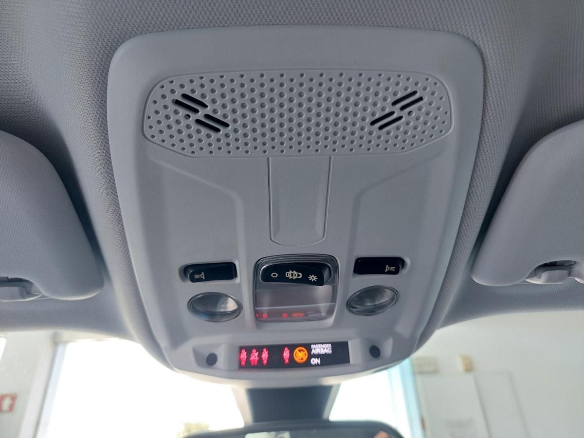 peugeot-2008-2021-diesel-1499cc