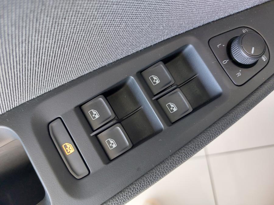 seat-leon-2019-gasolina-999cc