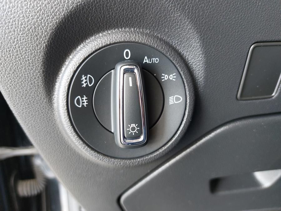 seat-leon-2019-gasolina-999cc