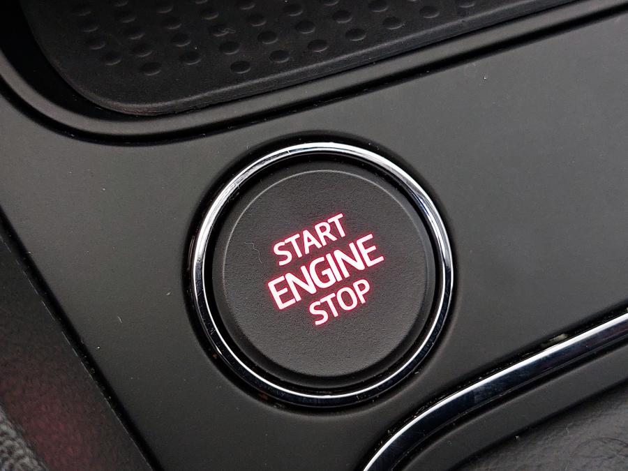 seat-leon-2019-gasolina-999cc