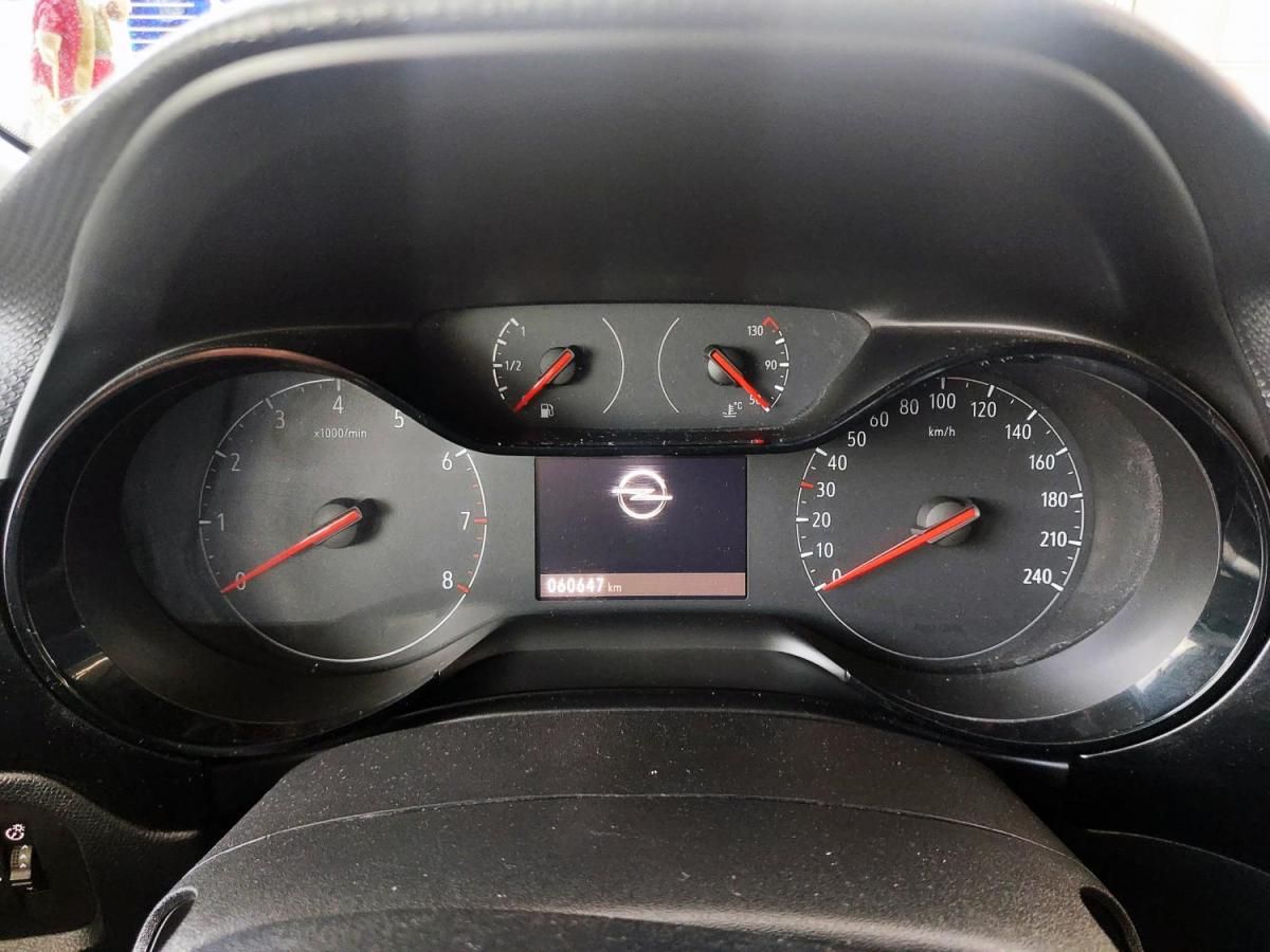 opel-corsa-2023-gasolina-1199cc