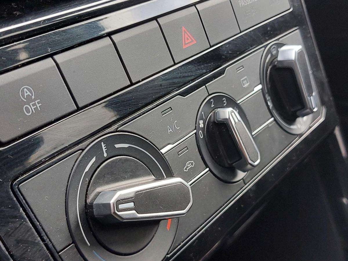 volkswagen-t-cross-2024-gasolina-999cc