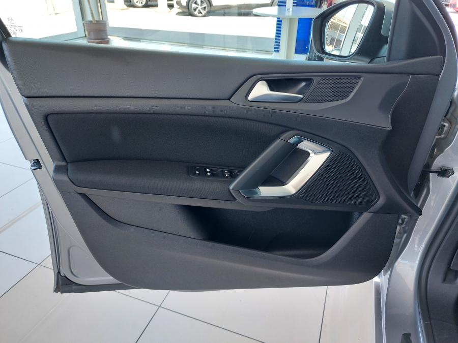 peugeot-308-sw-2021-diesel-1499cc